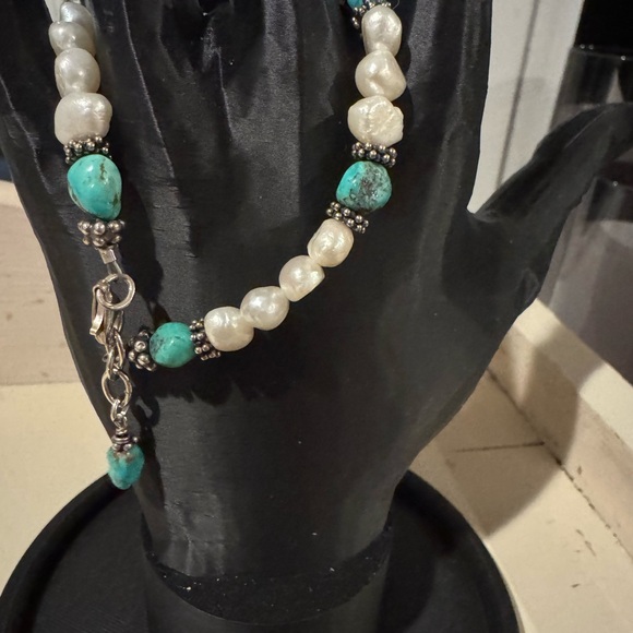 Turquoise and Pearl sterling Bracelet - Picture 2 of 4